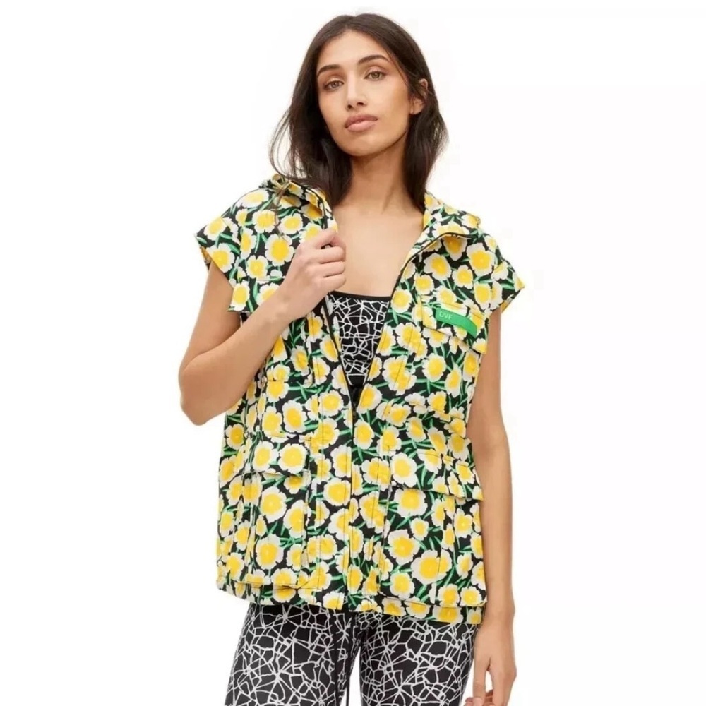 Diane Von Furstenberg DVF Nylon Packable Floral Short Sleeve Hooded Vest Large
